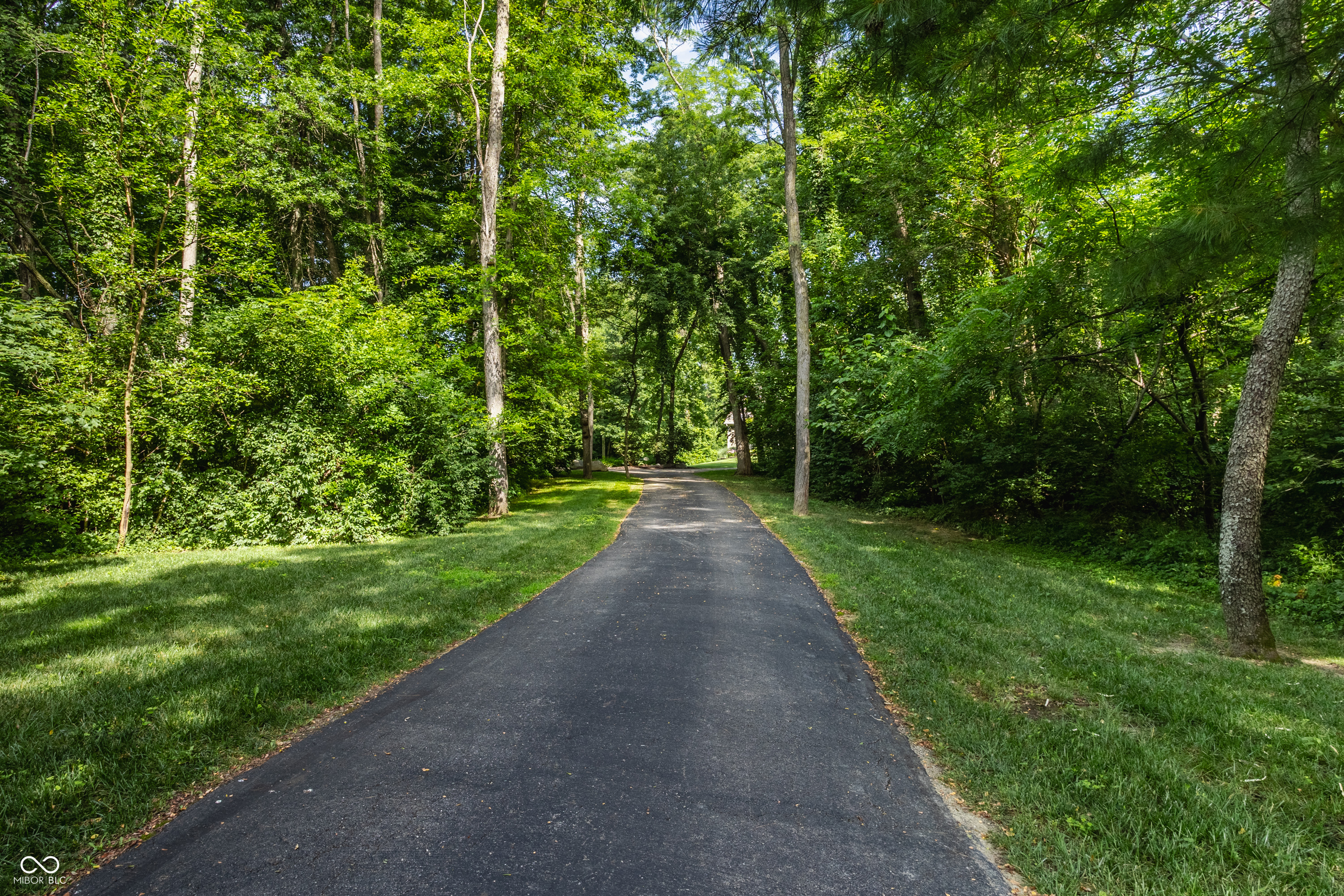 12815 Olio Road Fishers, IN 46037 - Photo 4 of 112
