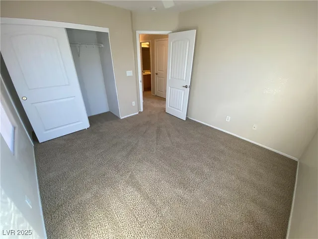 $2,000 | 2081 Artistic Flair Walk, Henderson, NV 89044