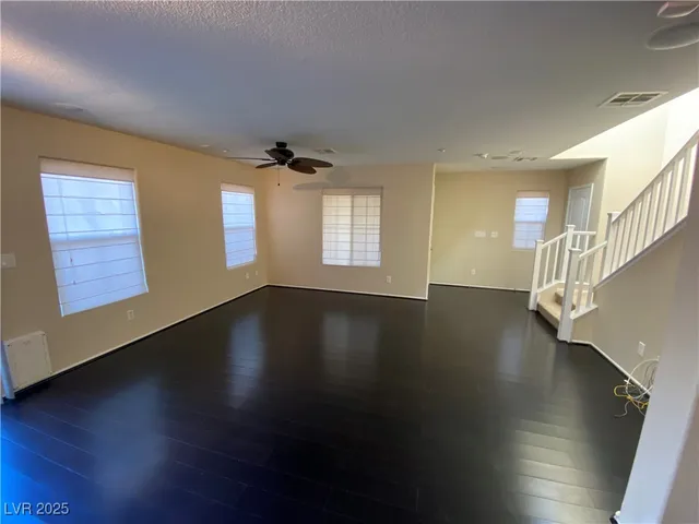 $2,000 | 2081 Artistic Flair Walk, Henderson, NV 89044