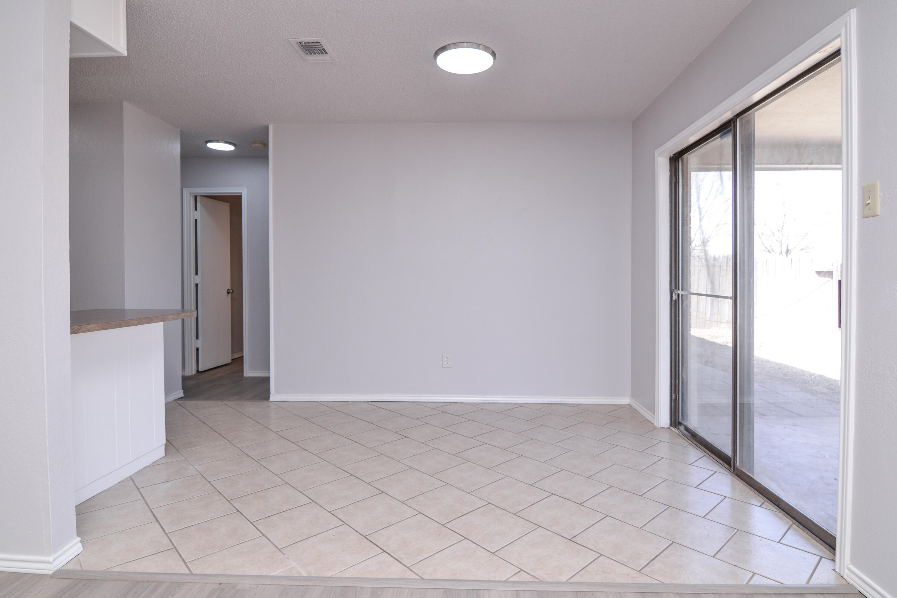 5404 96th Street Lubbock, TX 79424 - Photo 14 of 48 5404 96th-14