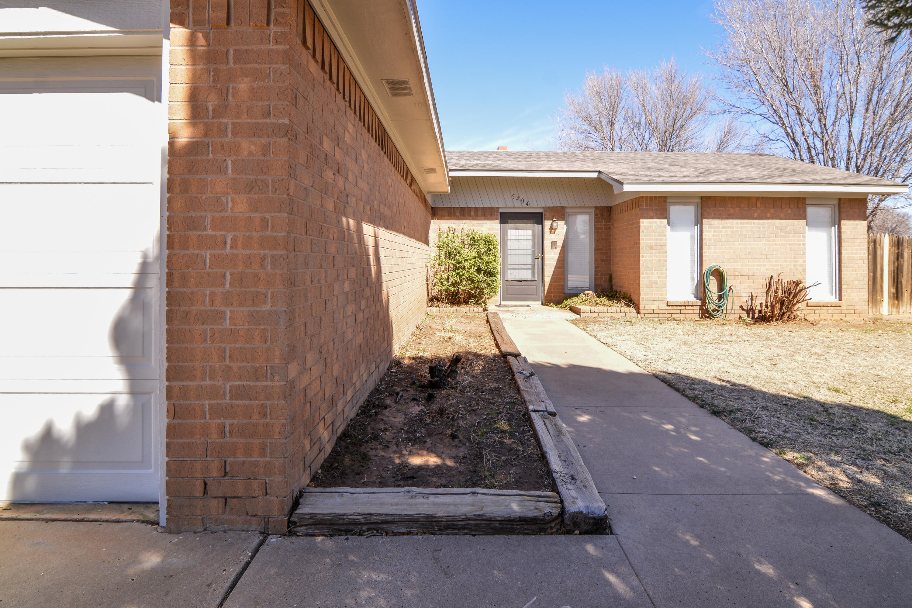 5404 96th Street Lubbock, TX 79424 - Photo 5 of 48 5404 96th-5