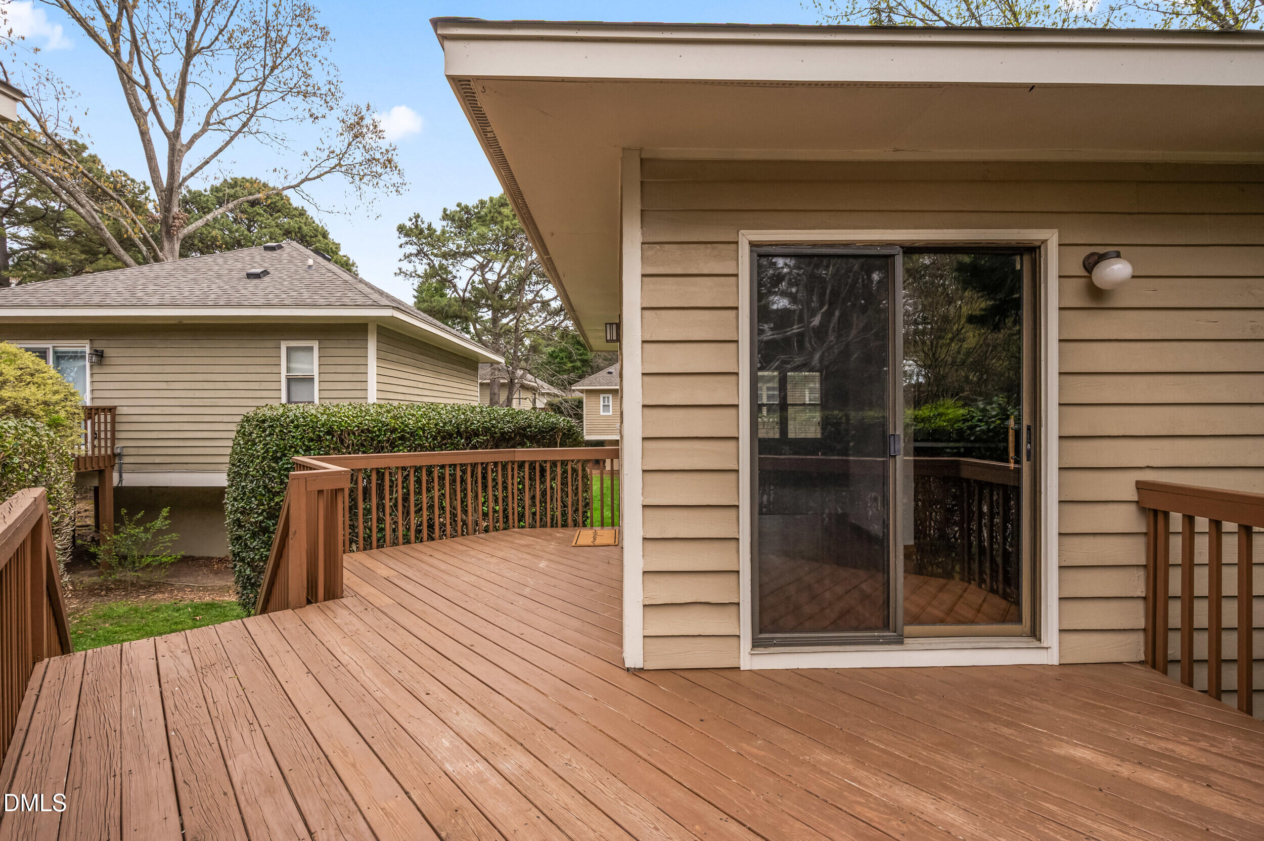 3506 Mill Run Raleigh, NC 27612 - Photo 21 of 28 Deck 1