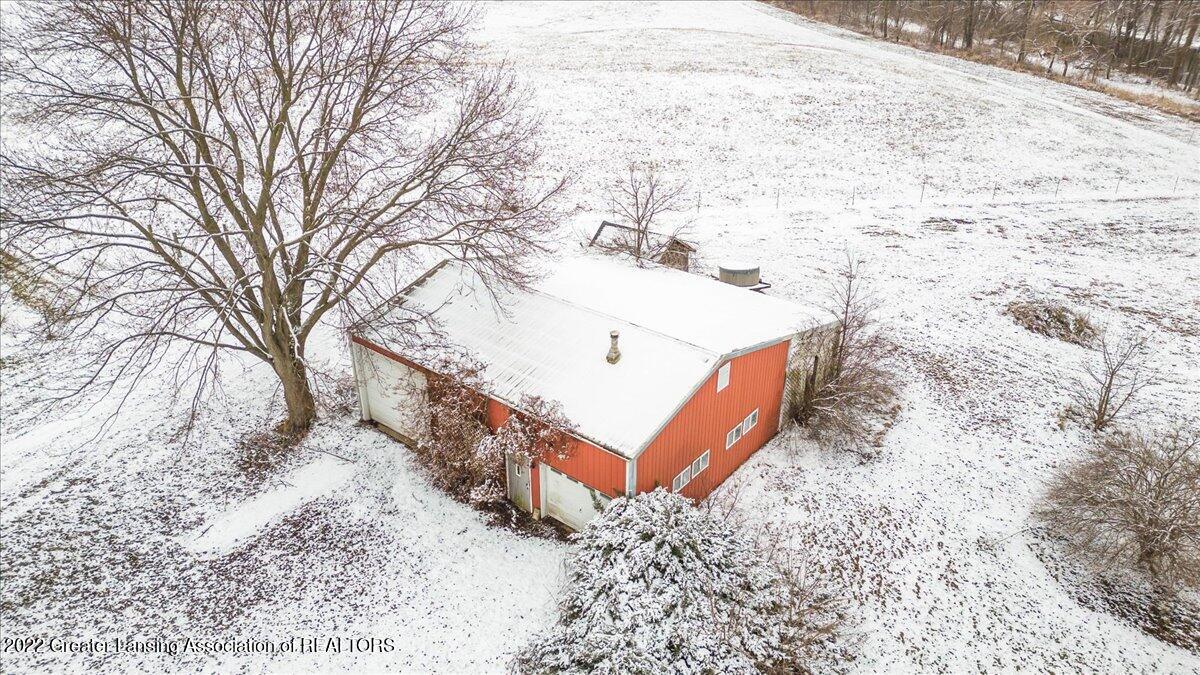 6746 Cole Road Bancroft, MI 48414 - Photo 35 of 57 20-Media Jett-9
