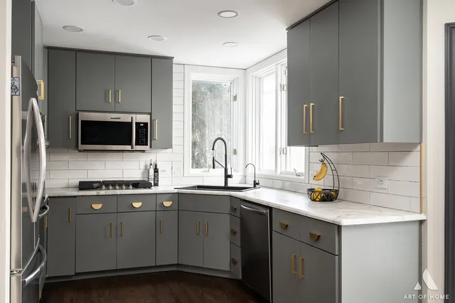 $575,000 | 775 Feather Sound Drive, Bolingbrook, IL 60440