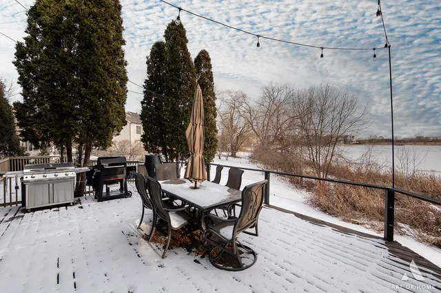 $575,000 | 775 Feather Sound Drive, Bolingbrook, IL 60440