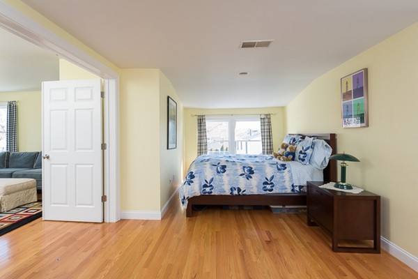 14 Stoddard Road Hingham, MA 02043 - Photo 19 of 27 Gallery Image 19