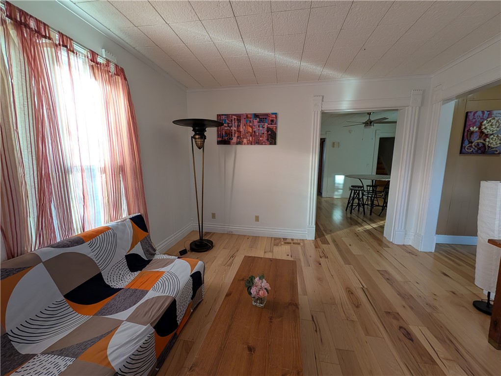 19 West Hazel Street Corning, NY 14830 - Photo 11 of 33