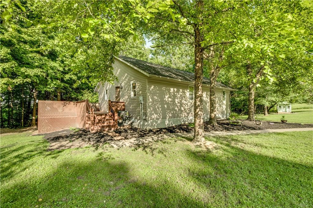 590 McFadden Ridge Road Bedford, IN 47421 - Photo 3 of 27 Gallery Image 3