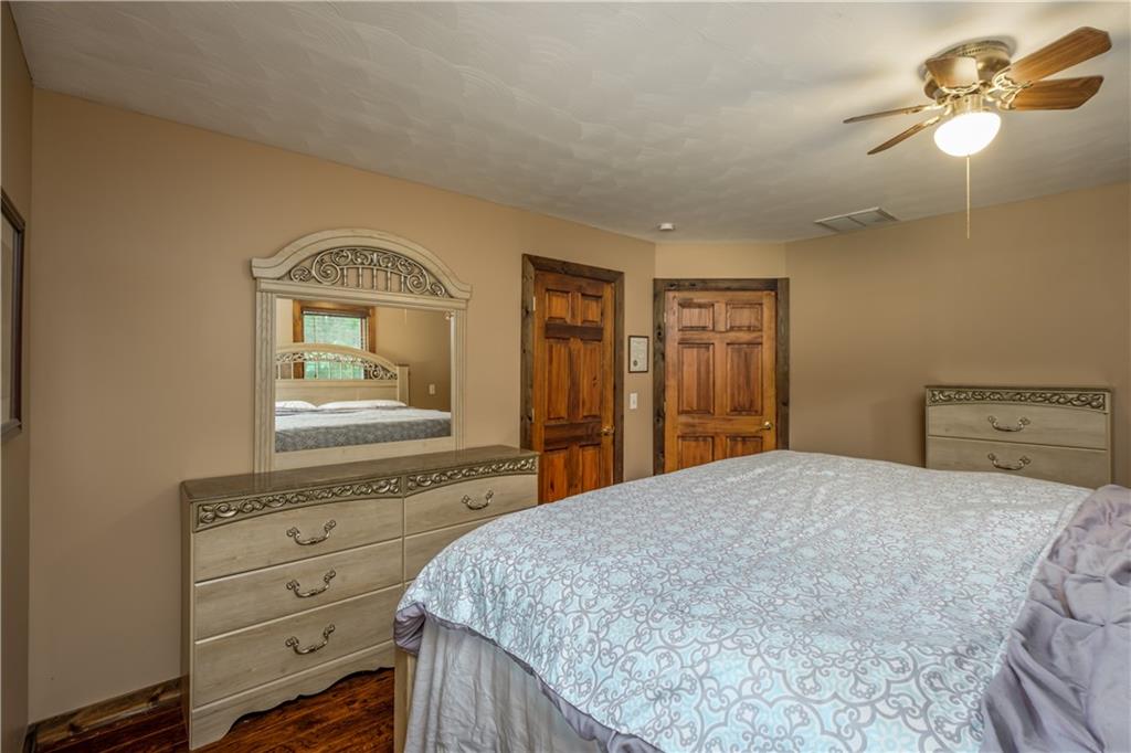 590 McFadden Ridge Road Bedford, IN 47421 - Photo 10 of 27 Gallery Image 10