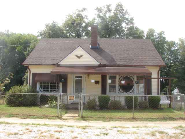 815 West Bramlett Road Greenville, SC 29611 - Photo 1 of 2 Gallery Image 1