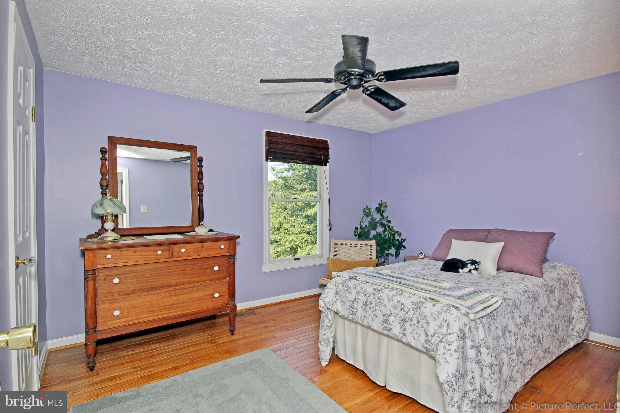 7504 Damascus Road Gaithersburg, MD 20882 - Photo 24 of 29 Bedroom