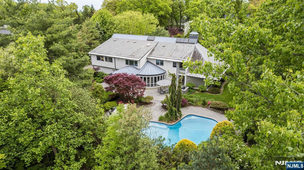 4 Hunter Ridge Woodcliff Lake, NJ 07677 - Photo 4 of 24