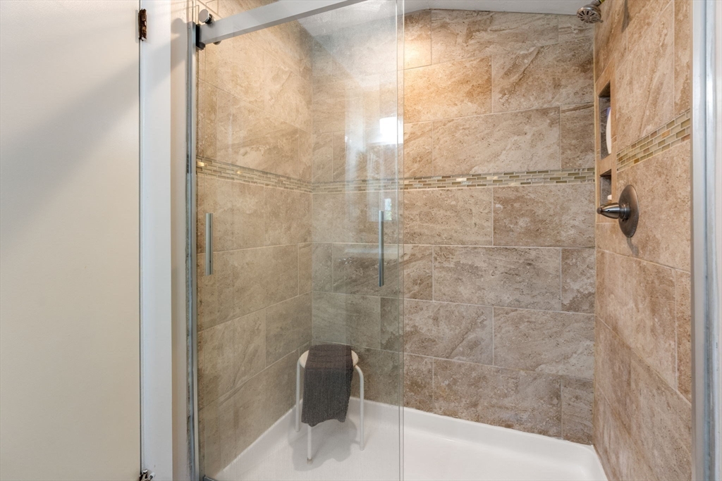 11 Bald Rock Road Wayland, MA 01778 - Photo 15 of 20 Gallery Image 15
