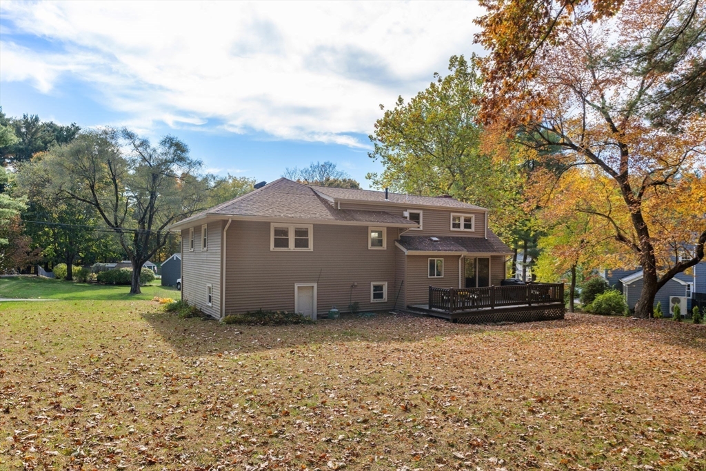 11 Bald Rock Road Wayland, MA 01778 - Photo 19 of 20 Gallery Image 19
