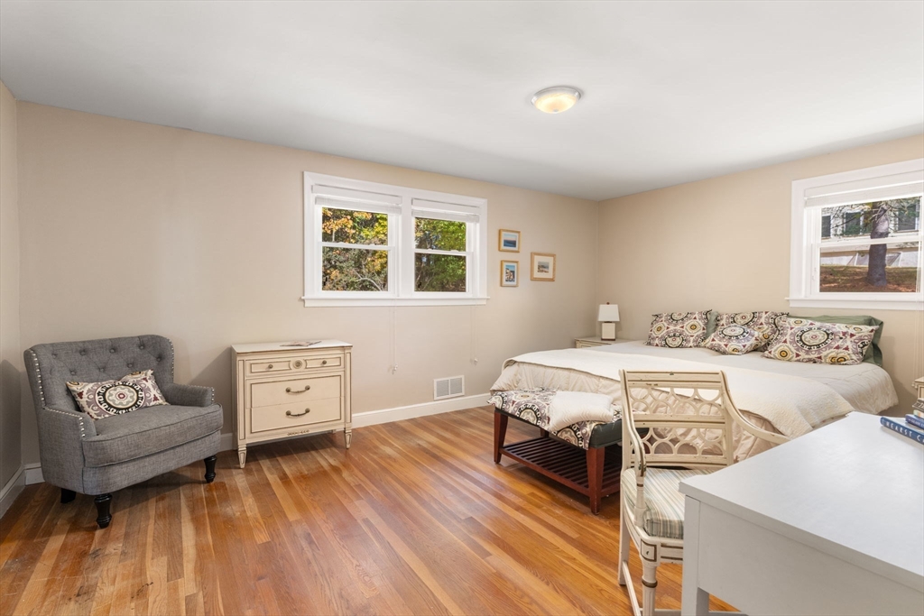 11 Bald Rock Road Wayland, MA 01778 - Photo 9 of 20 Gallery Image 9