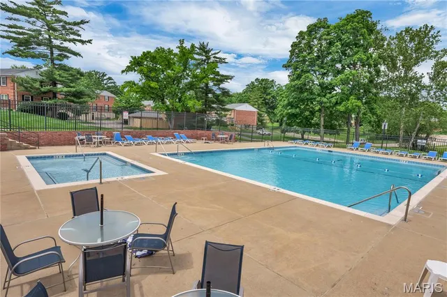 $169,900 | 13489 Beaulac Drive, Chesterfield, MO 63141