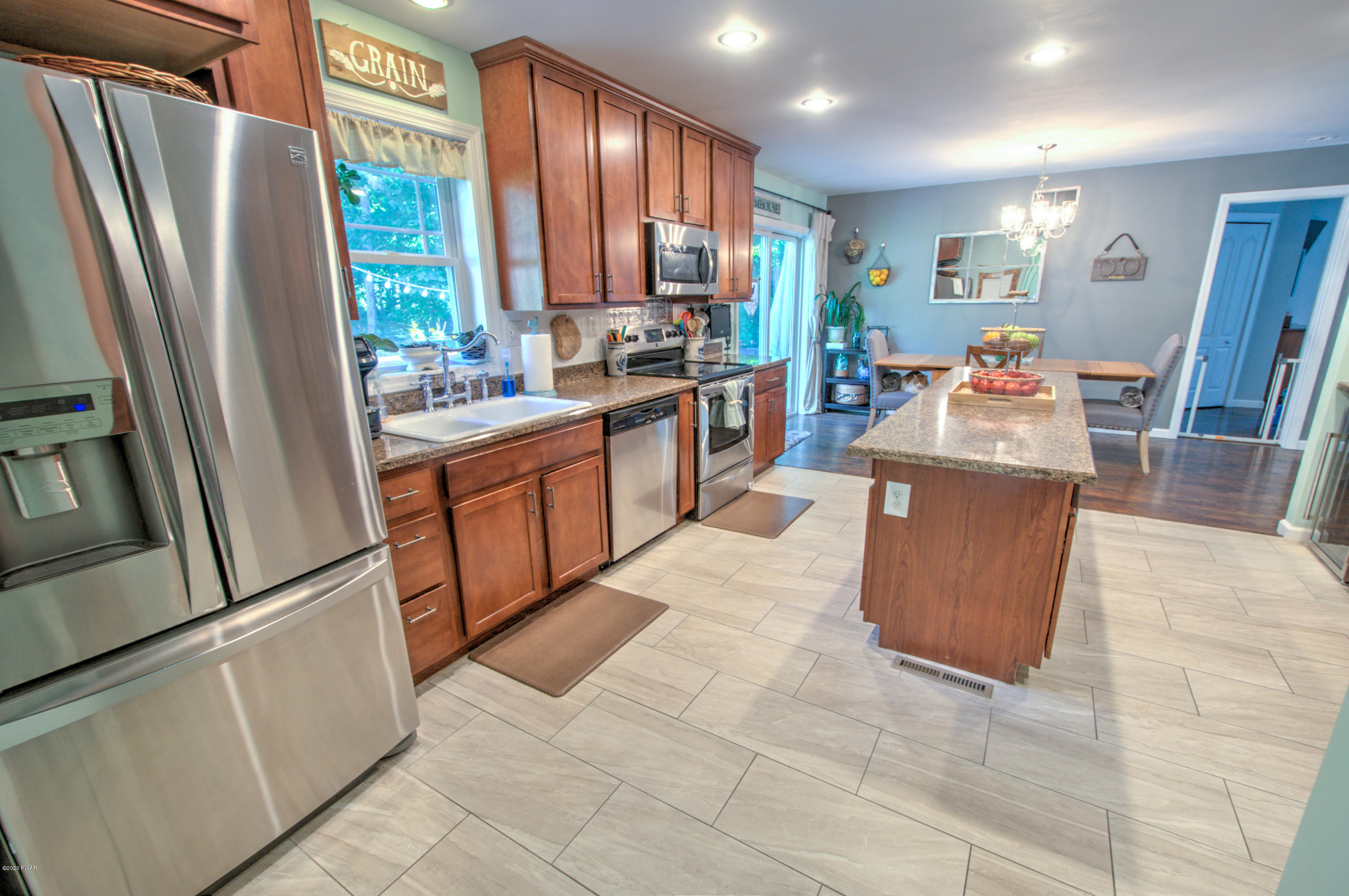 141 Beaverdam Road Tafton, PA 18464 - Photo 14 of 59 14-Kitchen