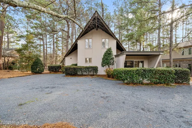 $429,967 | 715 St Andrews Drive, Pinehurst, NC 28374