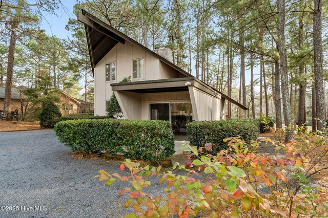 $429,967 | 715 St Andrews Drive, Pinehurst, NC 28374