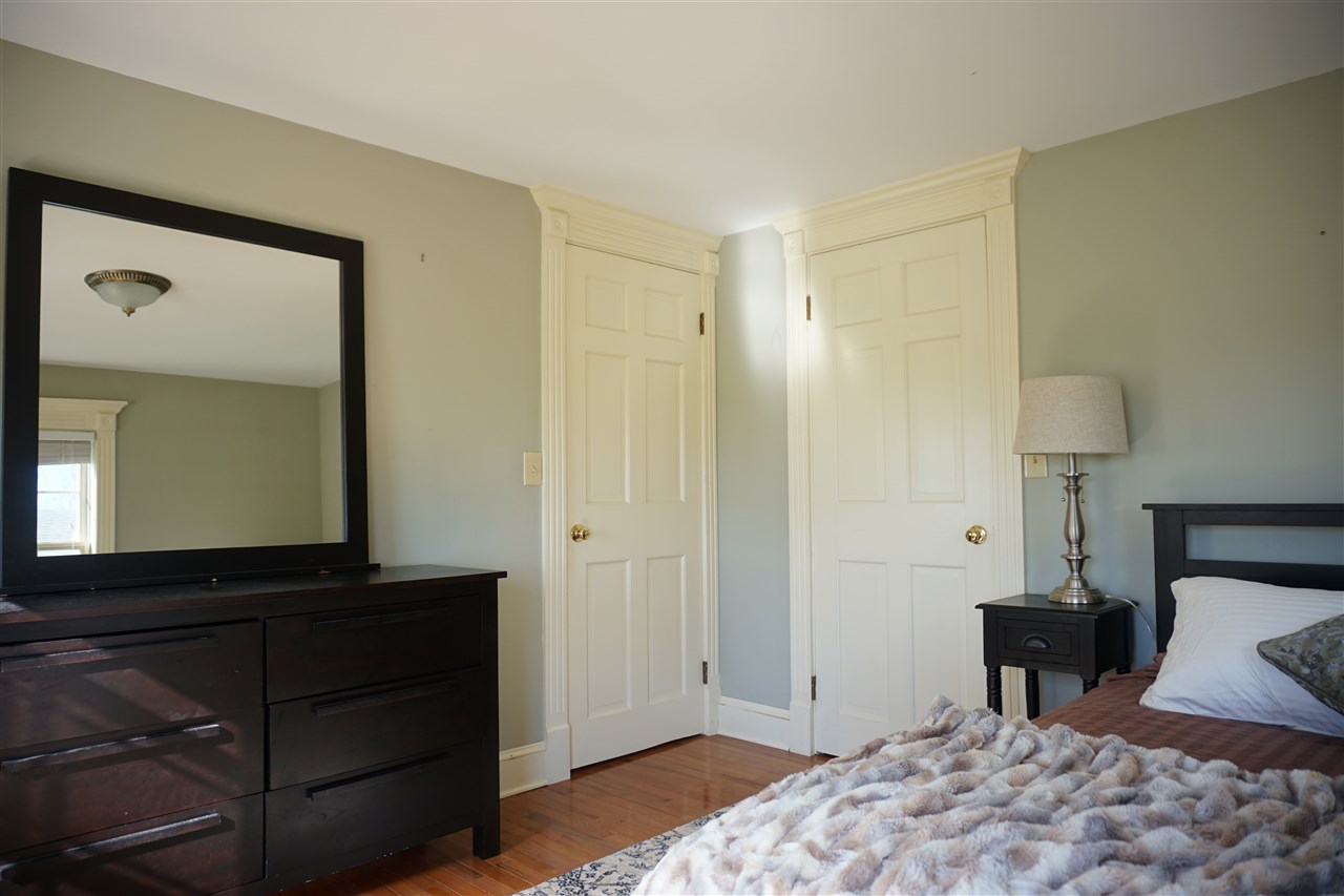 1578 Ferry Road Charlotte, VT 05445 - Photo 20 of 27