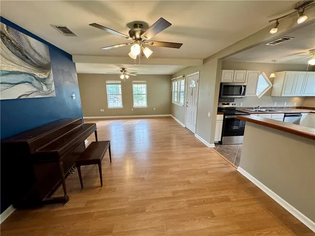 $1,695 | 5111 Piety Drive, New Orleans, LA 70126