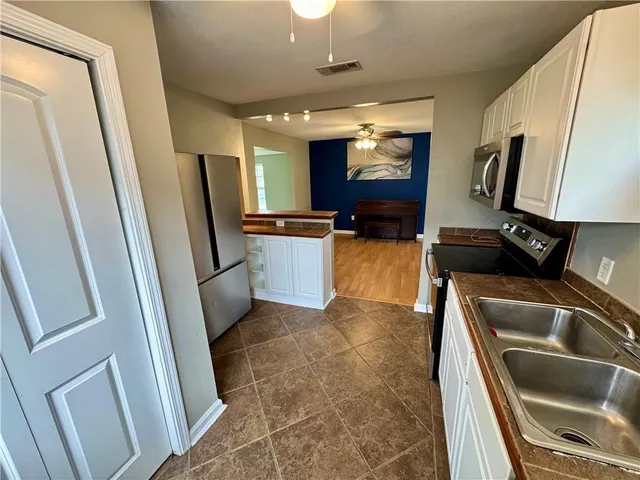 $1,695 | 5111 Piety Drive, New Orleans, LA 70126