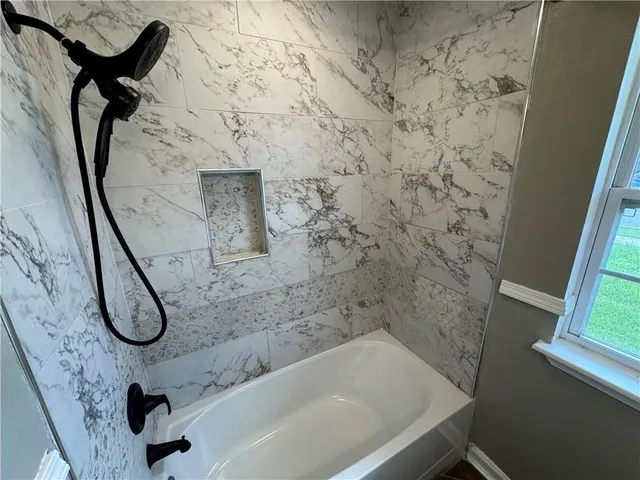 $1,695 | 5111 Piety Drive, New Orleans, LA 70126