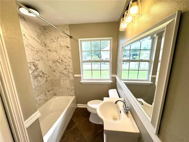 $1,695 | 5111 Piety Drive, New Orleans, LA 70126