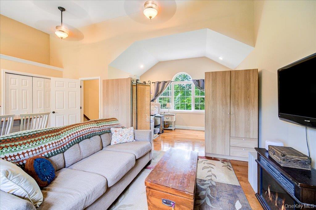 124 Rutsonville Road Wallkill, NY 12589 - Photo 40 of 49