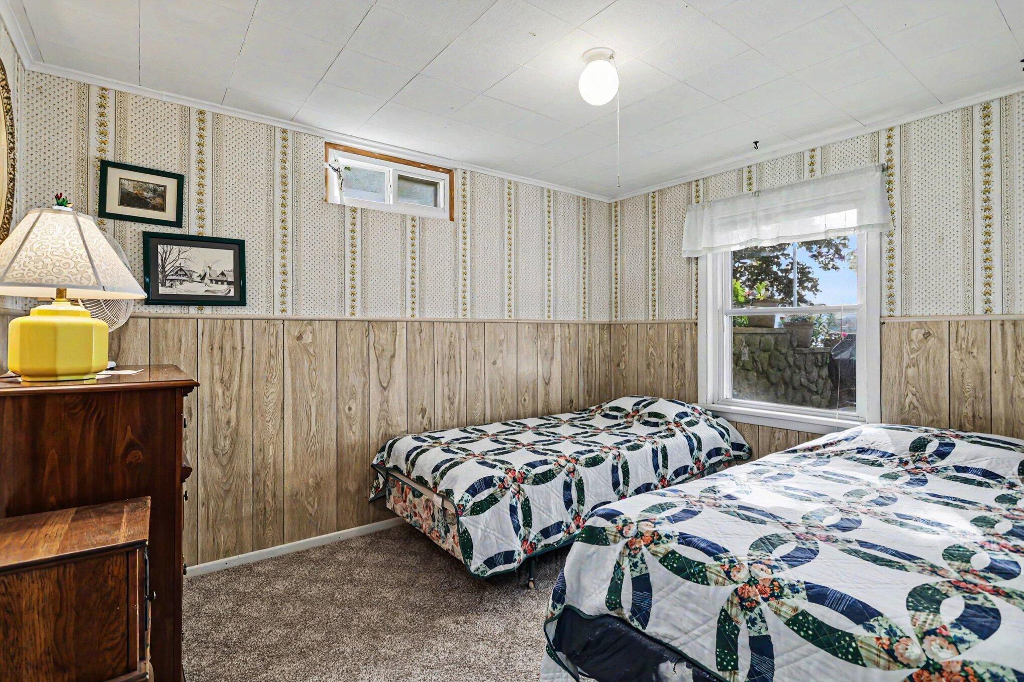 60779 West Oak Drive Decatur, MI 49045 - Photo 19 of 31 LOWER LEVEL BEDROOM