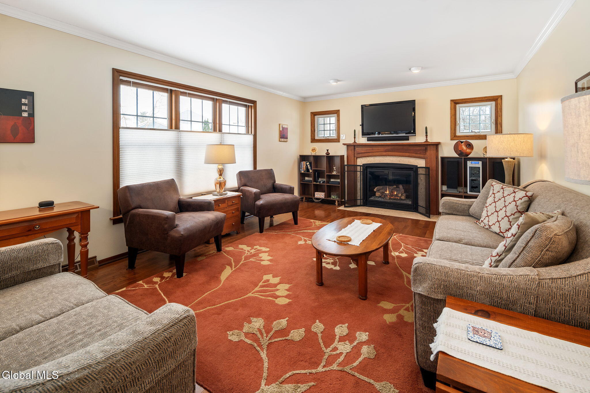 214 Benjamin Street Guilderland, NY 12303 - Photo 13 of 76 24-214BenjaminSt_24