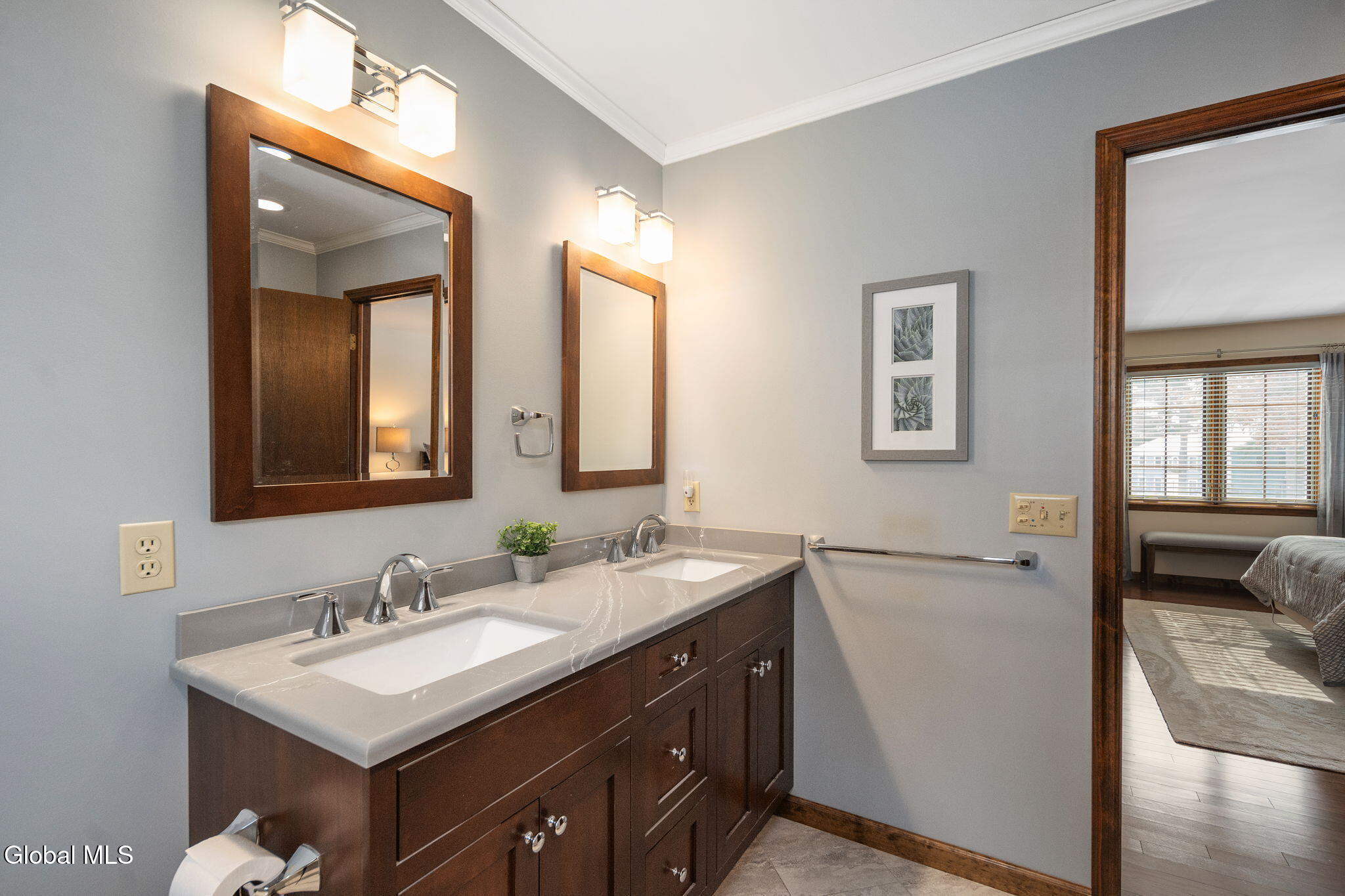 214 Benjamin Street Guilderland, NY 12303 - Photo 37 of 76 39-214BenjaminSt_39