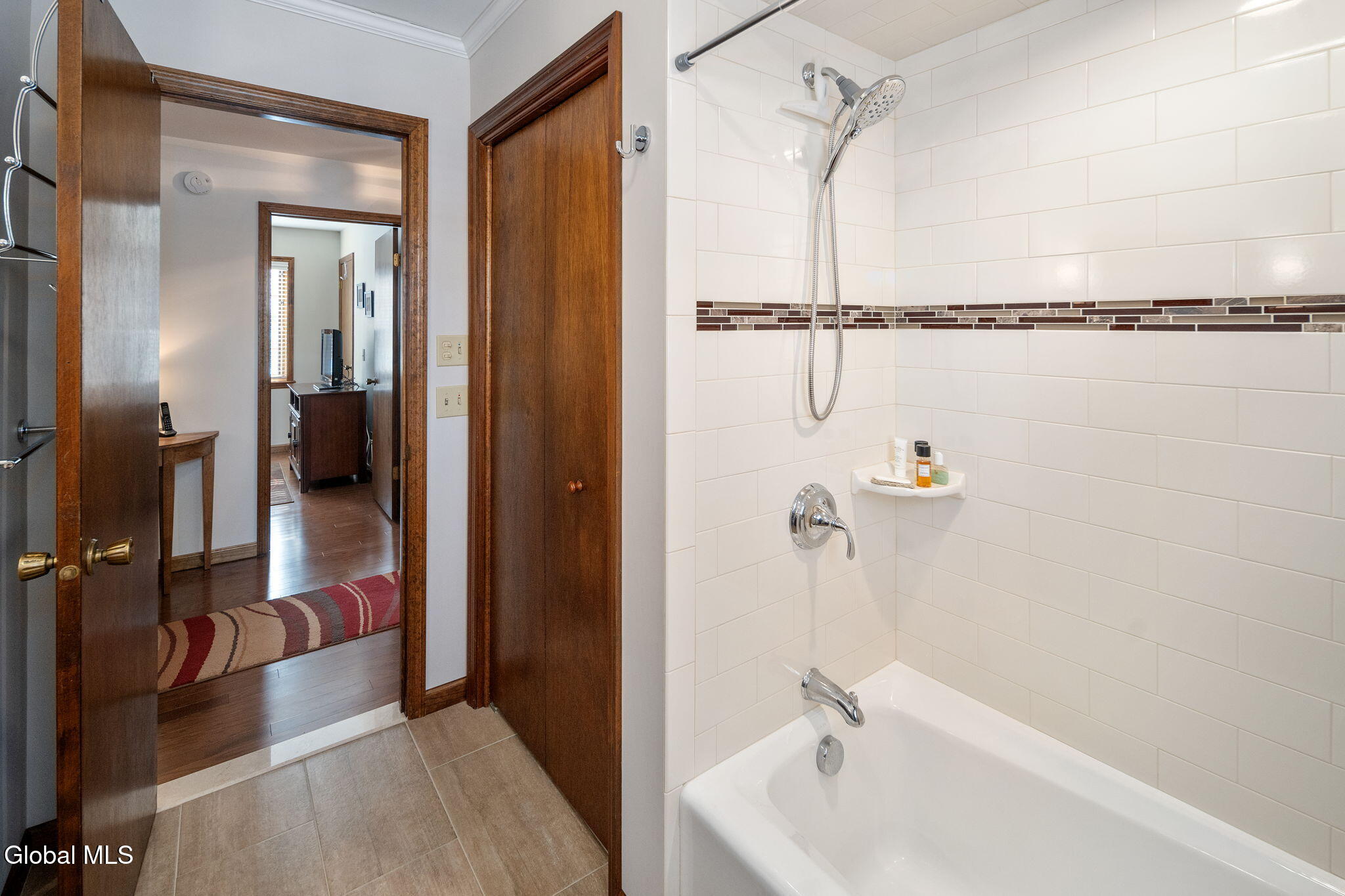 214 Benjamin Street Guilderland, NY 12303 - Photo 50 of 76 50-214BenjaminSt_50