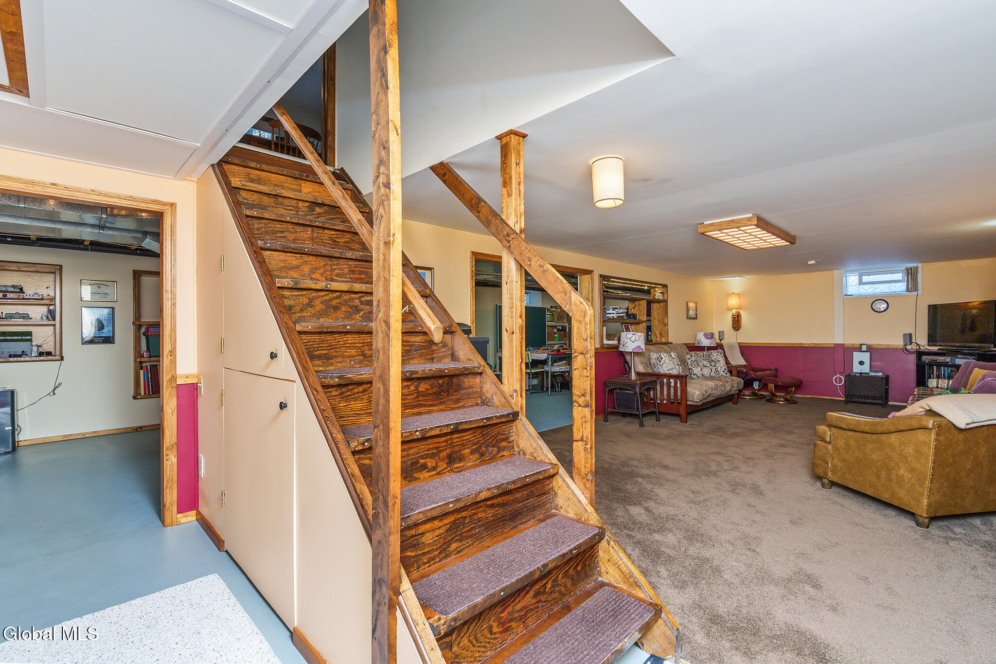 214 Benjamin Street Guilderland, NY 12303 - Photo 51 of 76 049-214-Benjamin-St