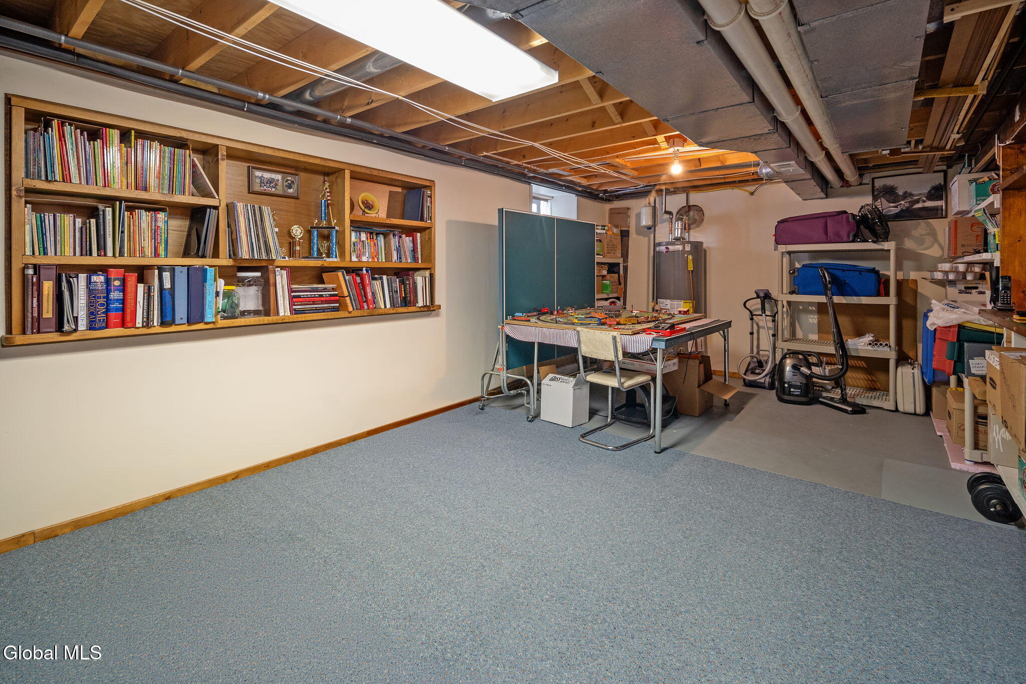 214 Benjamin Street Guilderland, NY 12303 - Photo 54 of 76 54-214BenjaminSt_54