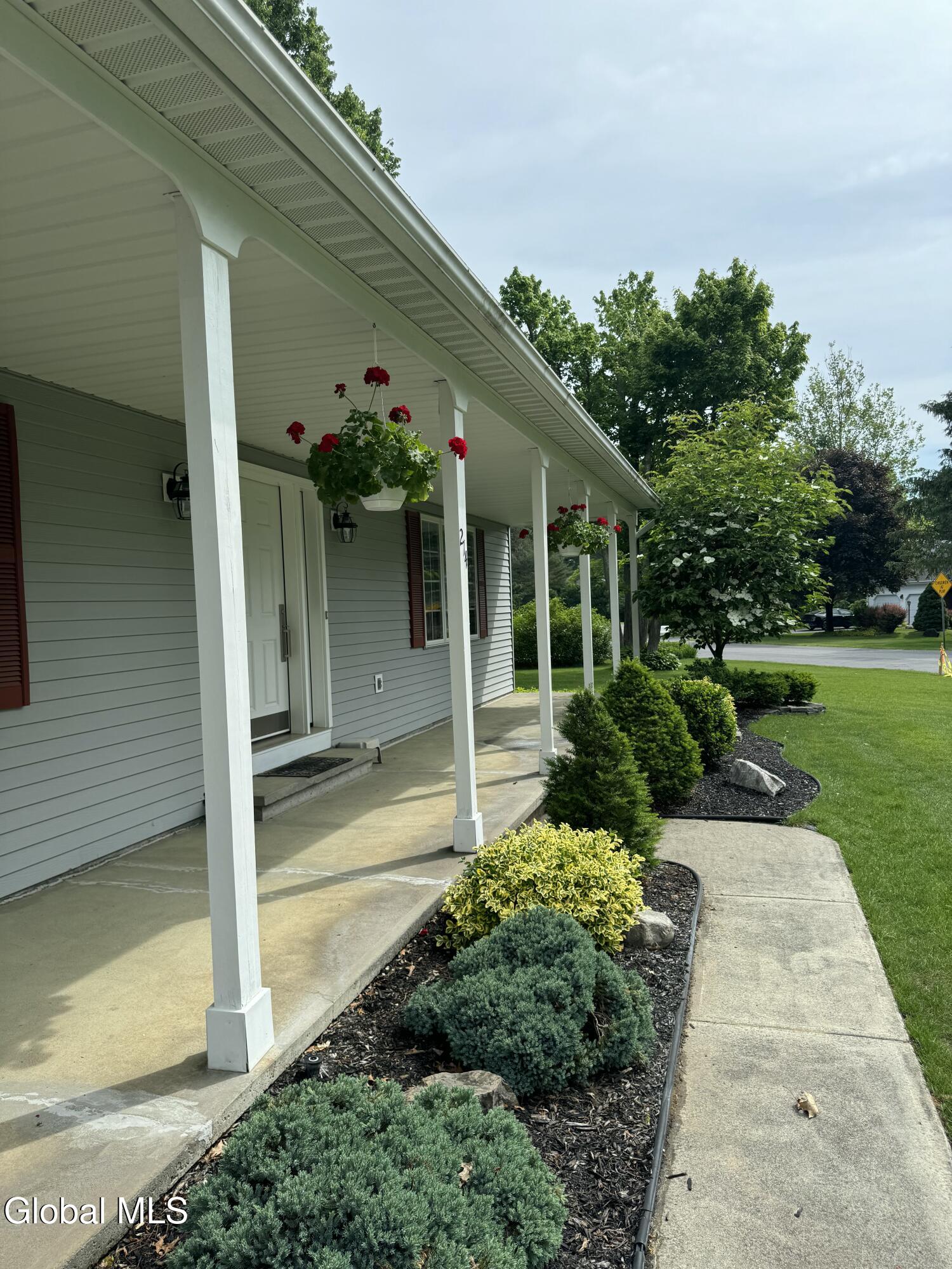 214 Benjamin Street Guilderland, NY 12303 - Photo 64 of 76 IMG_1854