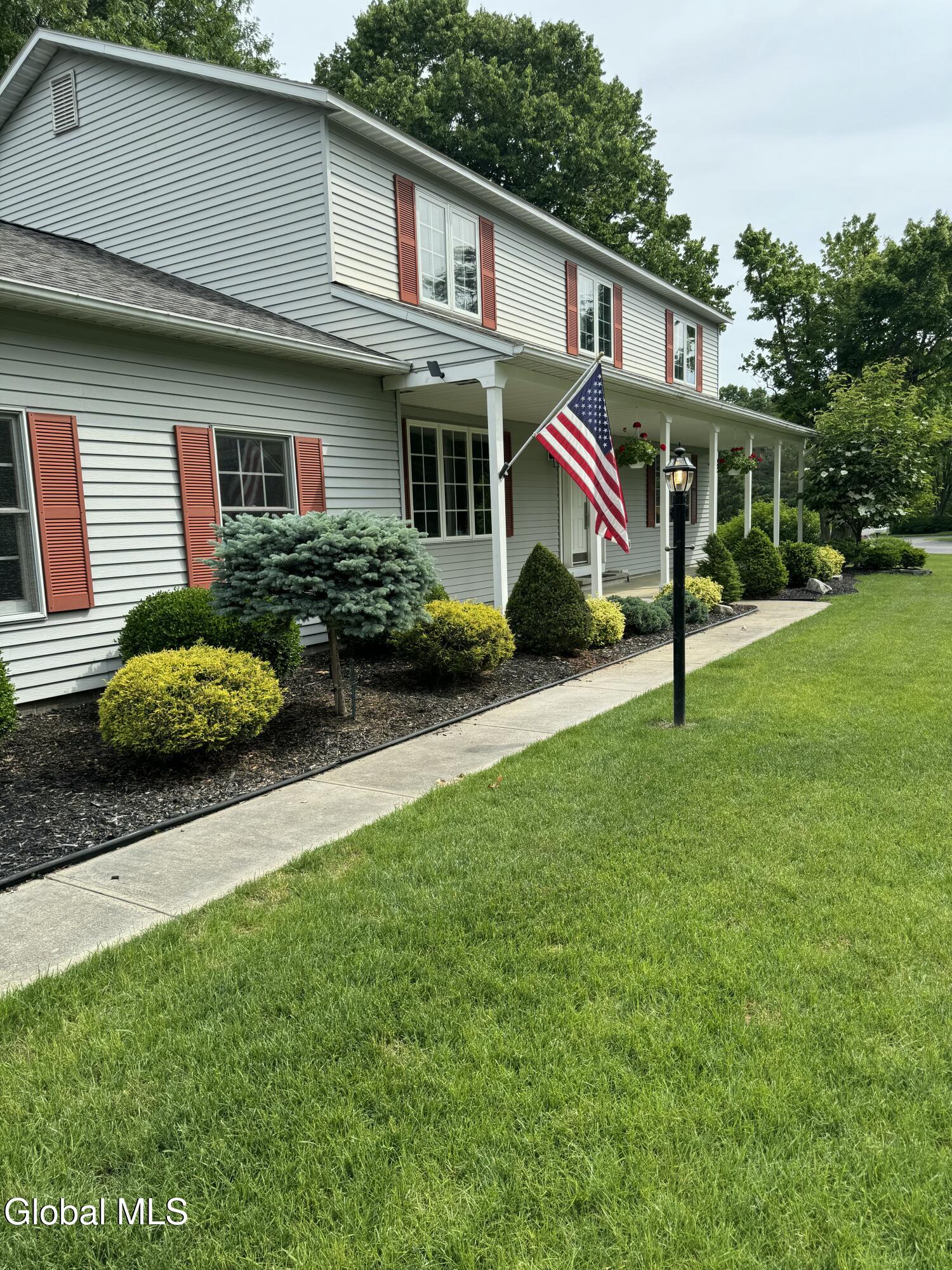 214 Benjamin Street Guilderland, NY 12303 - Photo 65 of 76 IMG_8762