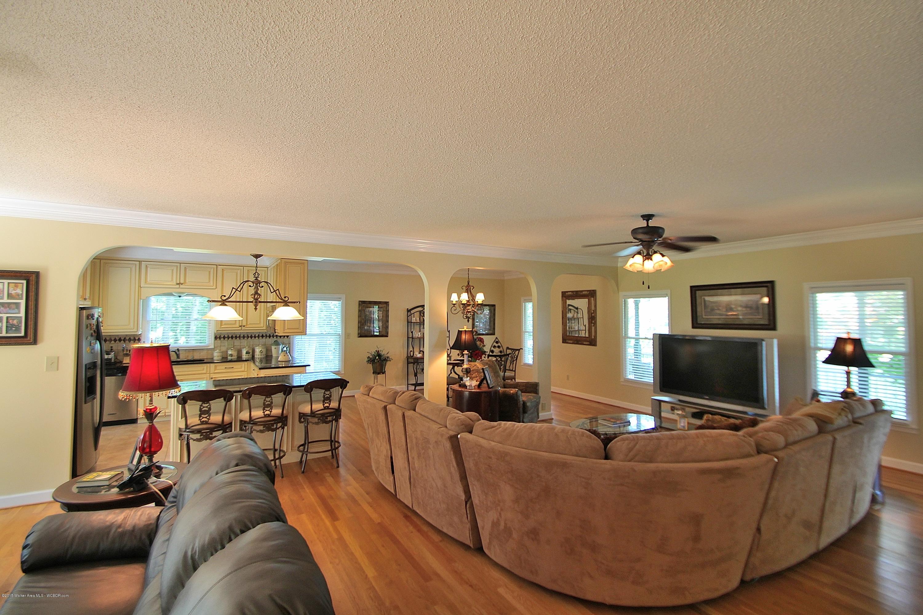 1189 Raccoon Creek Road Jasper, AL 35504 - Photo 12 of 36 Gallery Image 12