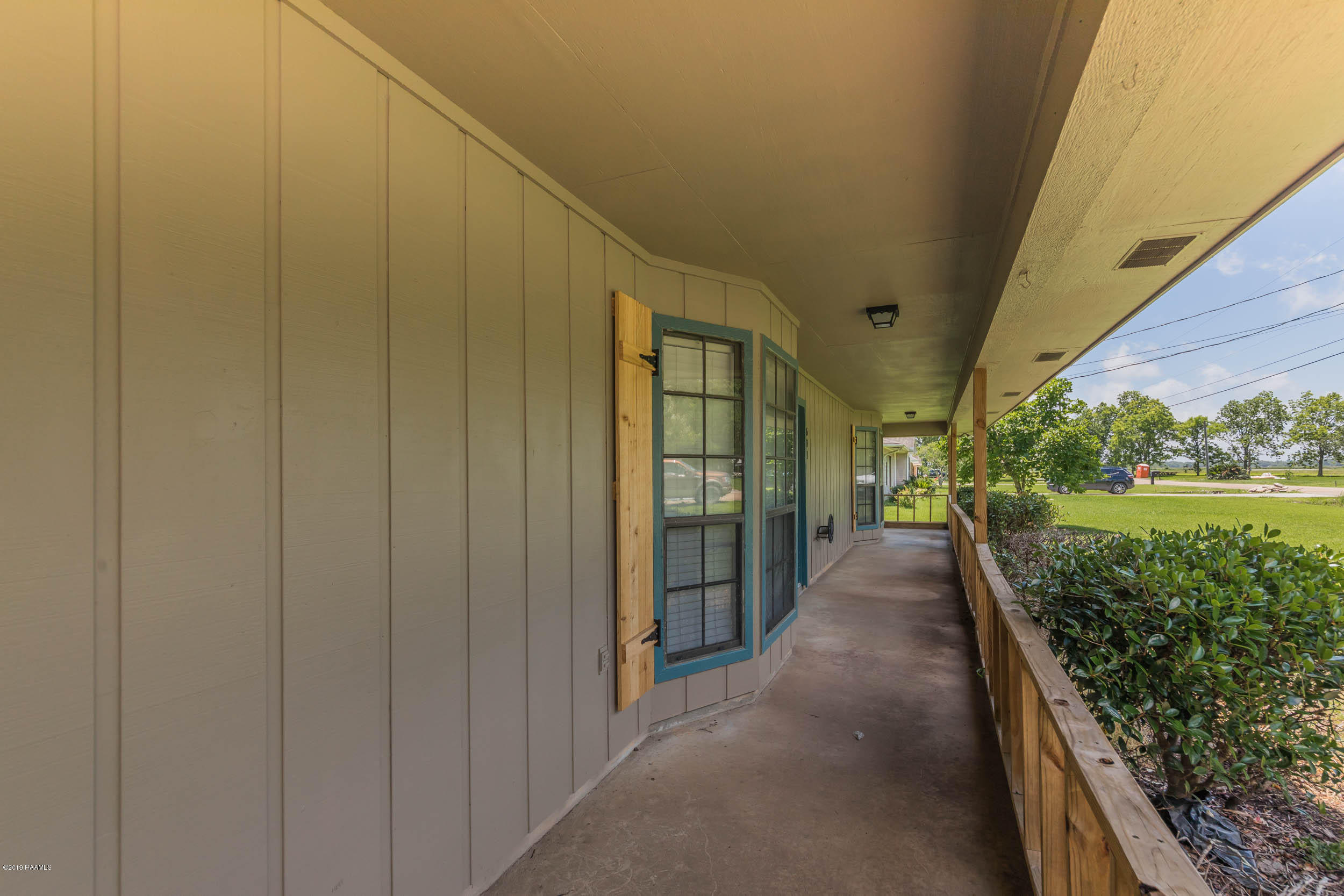 601 Interlude Road New Iberia, LA 70563 - Photo 11 of 42 Gallery Image 11