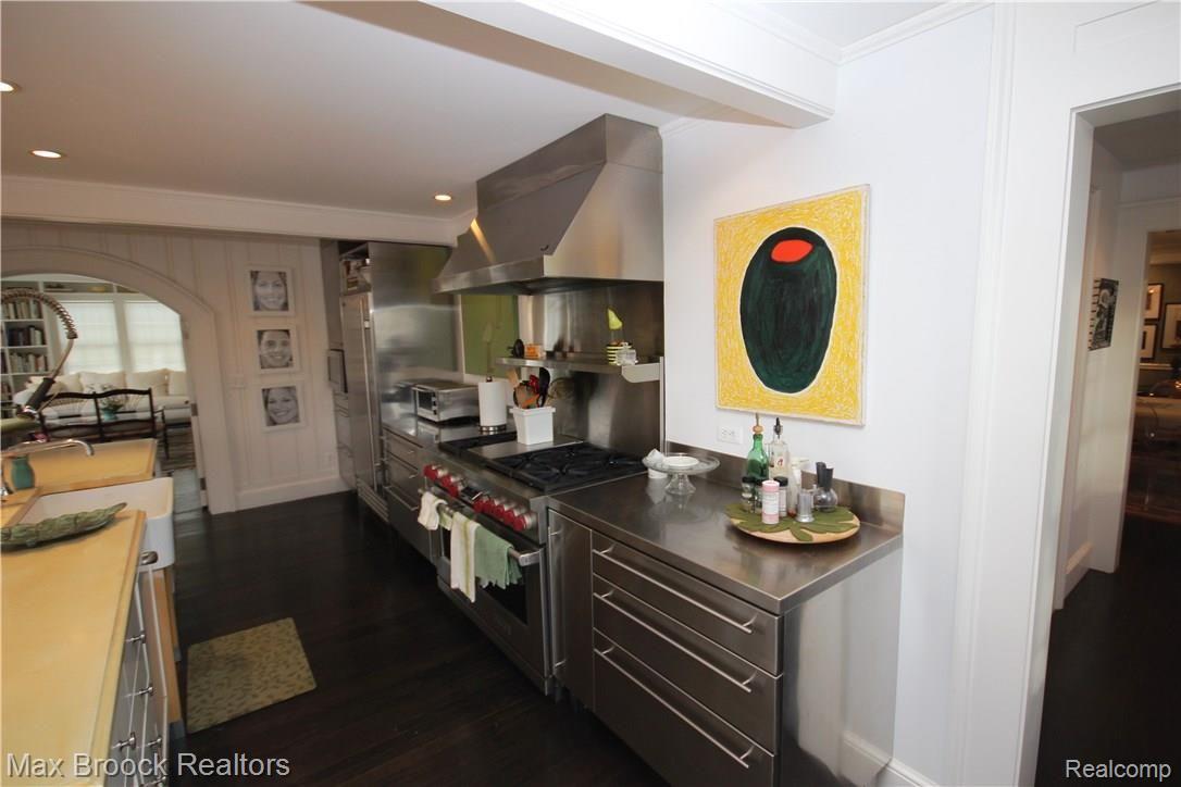 3727 Franklin Road Bloomfield Hills, MI 48302 - Photo 13 of 44 A chef's dream!