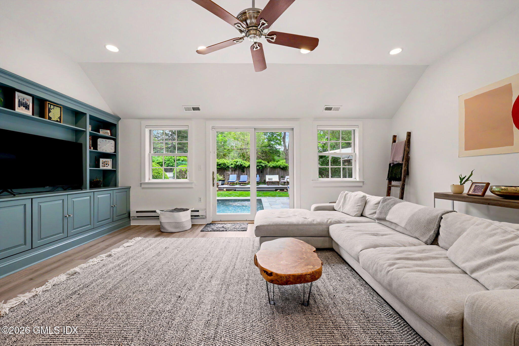 196 West Norwalk Road Norwalk, CT 06850 - Photo 11 of 43 Family Room