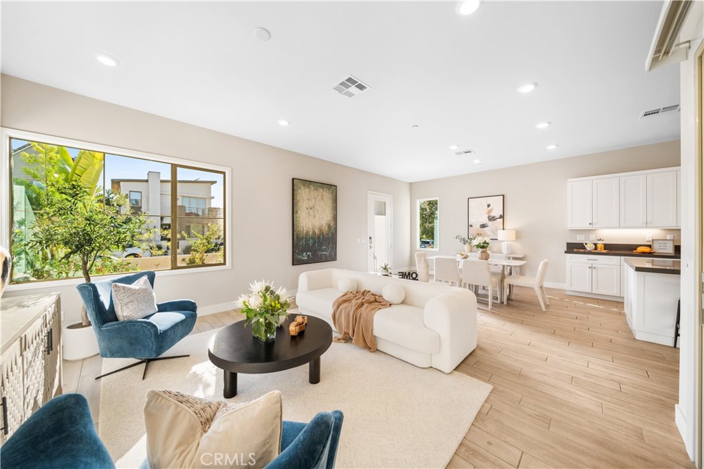 151 Scale Irvine, CA 92618 - Photo 11 of 70