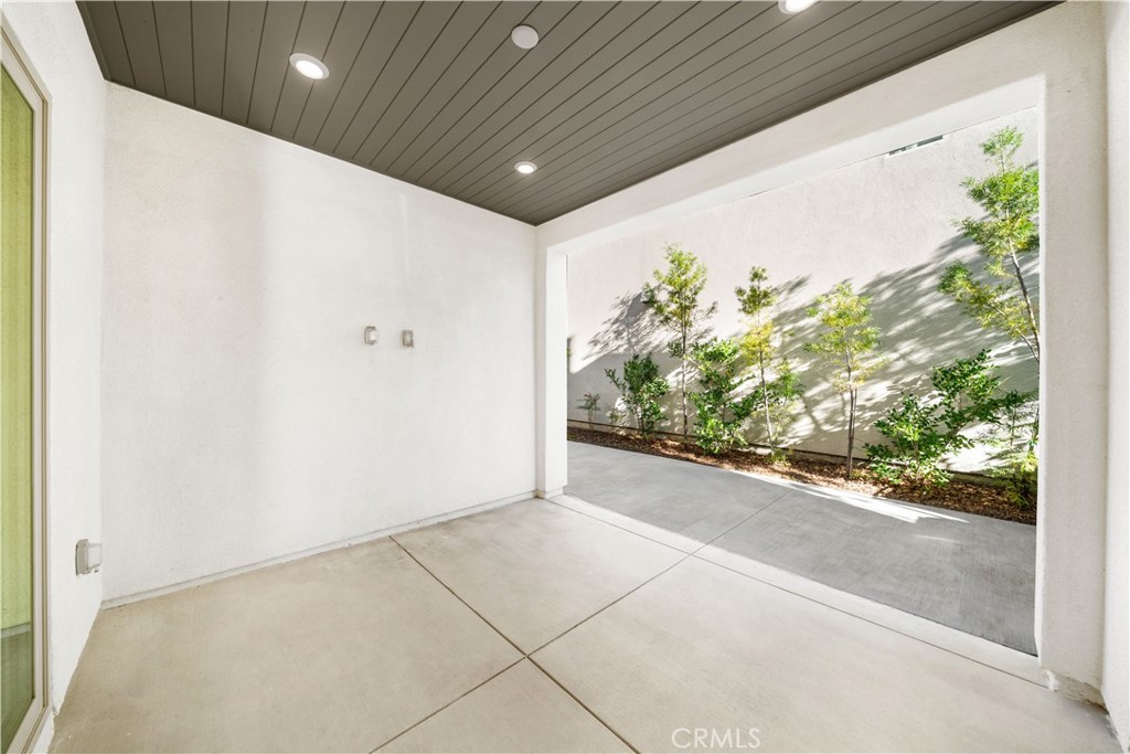 151 Scale Irvine, CA 92618 - Photo 18 of 70