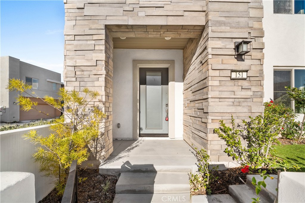 151 Scale Irvine, CA 92618 - Photo 3 of 70