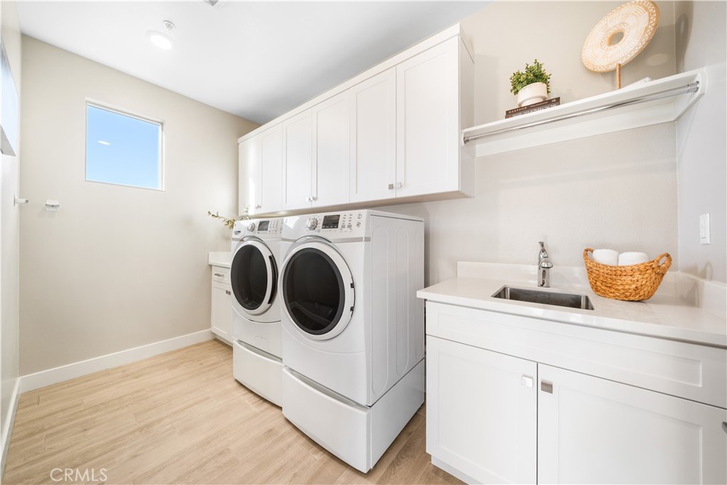 151 Scale Irvine, CA 92618 - Photo 32 of 70