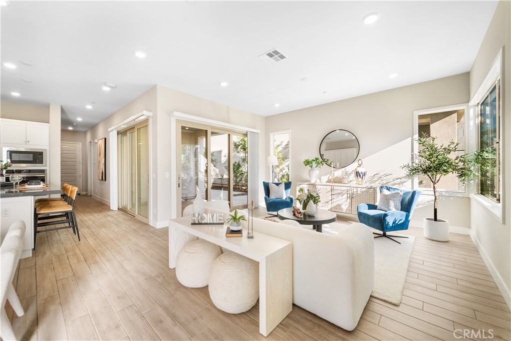 151 Scale Irvine, CA 92618 - Photo 9 of 70