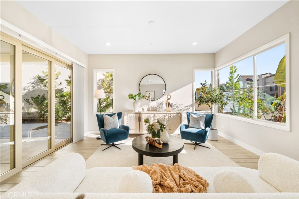 151 Scale Irvine, CA 92618 - Photo 10 of 70