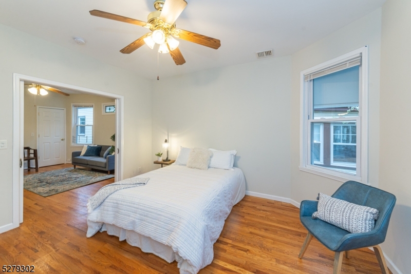 165 Hillside Avenue, Unit 2 Glen Ridge, NJ 07028 - Photo 3 of 17