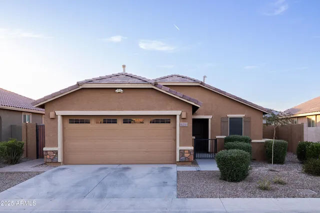 $420,000 | 6230 South 34th Drive, Phoenix, AZ 85041