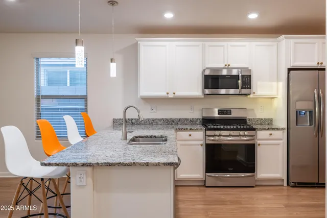 $420,000 | 6230 South 34th Drive, Phoenix, AZ 85041